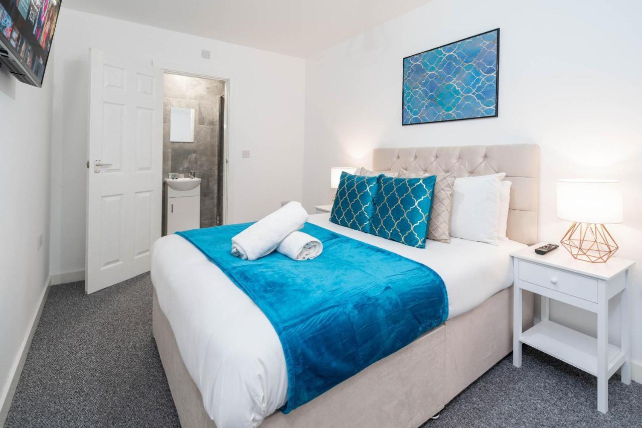 ברמינגהאם Two Bedroom Apartment - En Suites - Smart Tv'S - Wifi - Netflix - Bearwood מראה חיצוני תמונה